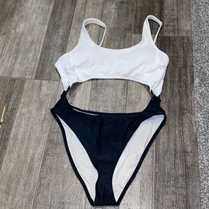 FOREVER 21 monokini